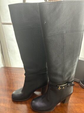 Black Leather to the knee boots with Subtle Strap Detail